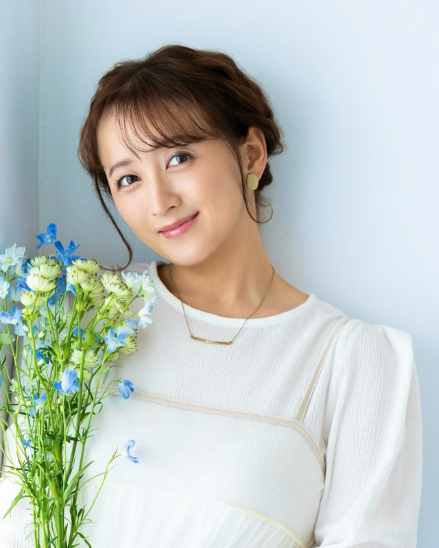 小松彩夏、40歳の誕生日は1歳長男と「寝落ち」！起きたら祝福メッセージの嵐