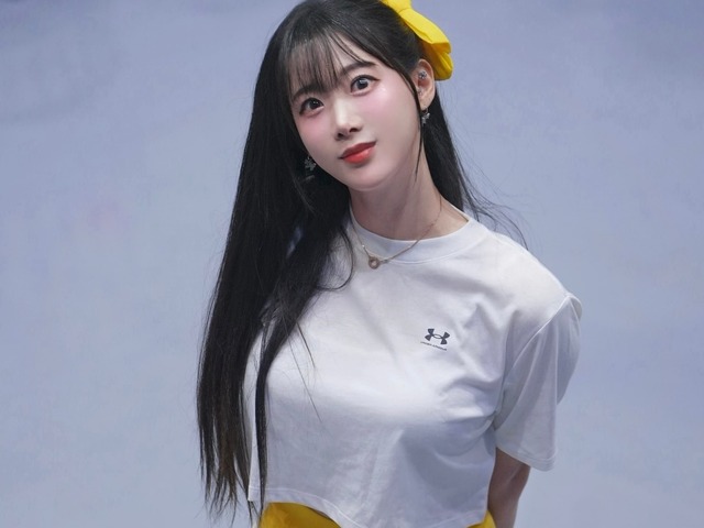 “寿引退”した元チアのキム・ハンナ、第1子の性別を発表「少し戸惑ったけど…」夫は4歳下応援団長