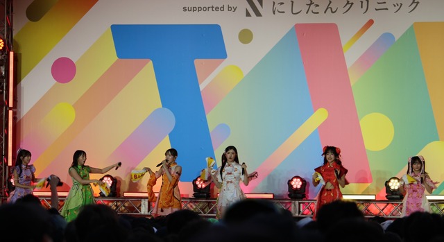 【TIF2026】エビ中、ライブ定番曲で大盛り上がり！「今日のライブで一番熱く」