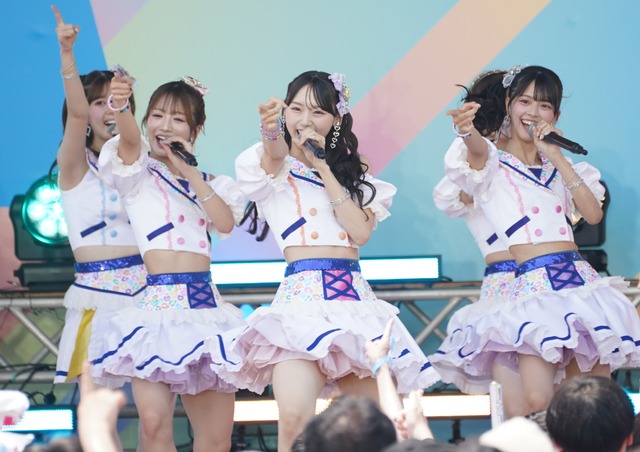 NMB48【写真：竹内みちまろ】