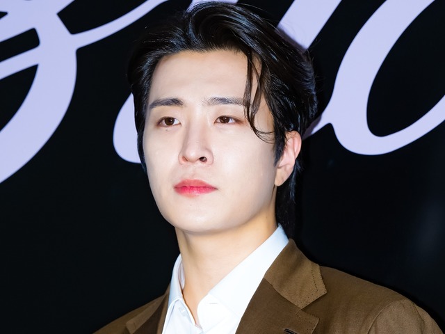 約1年続いた“出演料未払い”問題…日本版も制作された人気ミュージカル、GOT7・ヨンジェへの精算完了を発表