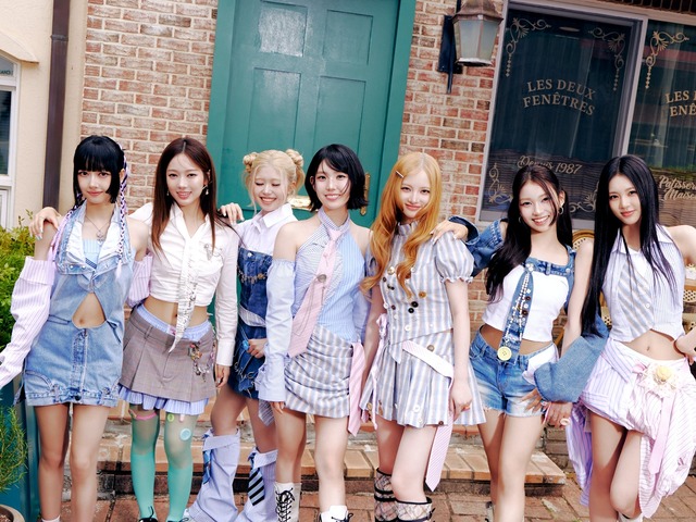 JYPの新ガールズグループ「OURBIRTHDAY」、7人完全体でデビューショー開催へ！サプライズゲストも