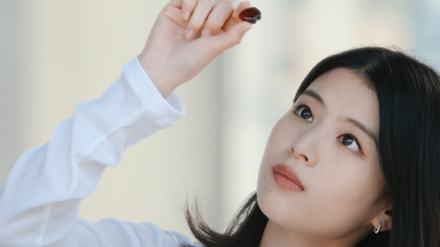 出口夏希、「果汁グミ」CMに初出演！最近“やっぱり好きだ”と思ったものを告白