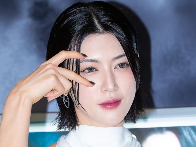 三吉彩花、韓国映画『タチャ：ベルゼブブの歌』制作報告会“欠席”へ…前日に発表「健康上の理由」
