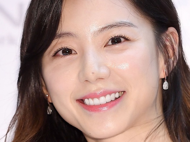 「海外に行くと…」『冬のソナタ』“ヨン様”の美人妻、アイドル時代の知られざる素顔が明らかに