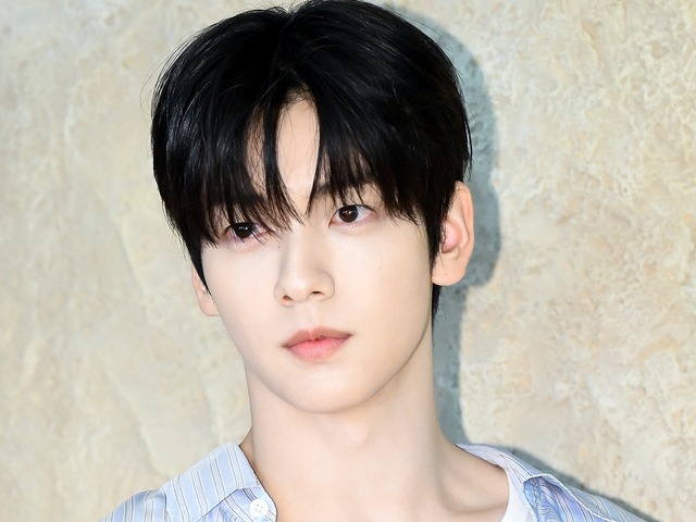 「これはずるい…」TXT・スビン、タンクトップ姿で男らしさ全開！“逞しい筋肉”に沼落ちファン続出