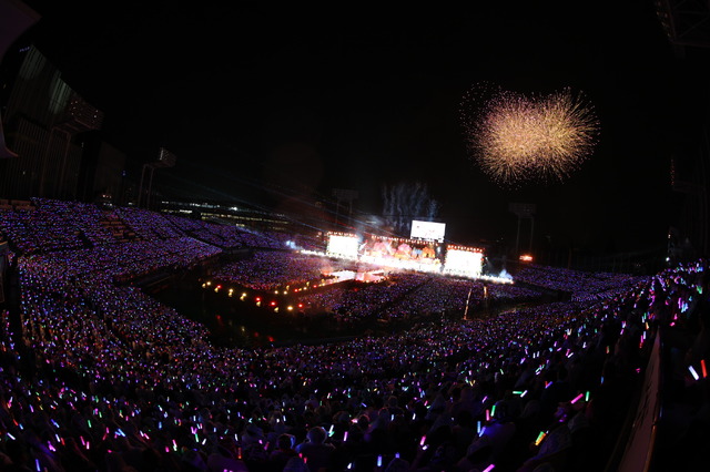 乃木坂46LLC
