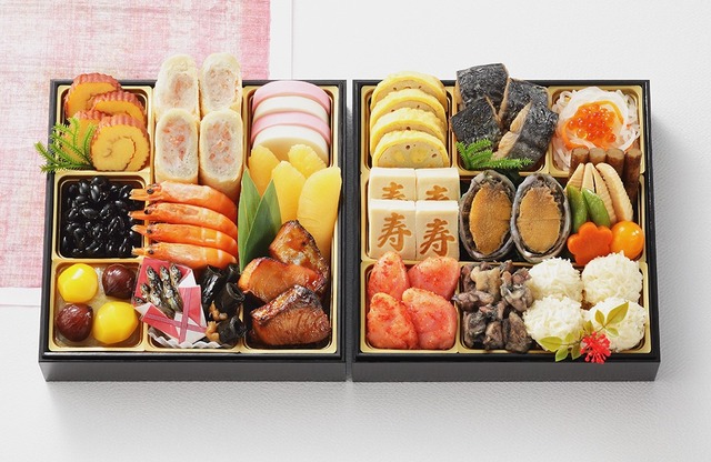 トップバリュ　和風二段重「和(なごみ)」