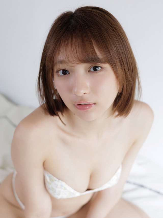 セブンネット限定特典：一ノ瀬瑠菜 ポストカードB