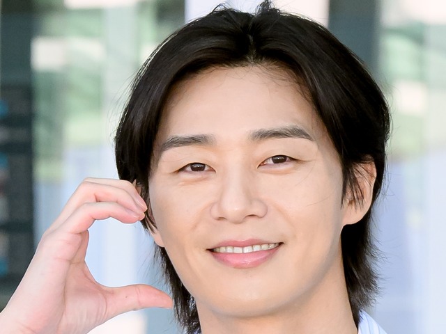 「誰なの？」恥をかいた俳優パク・ソジュン!?挨拶にきょとんとした韓国タレントの娘が話題