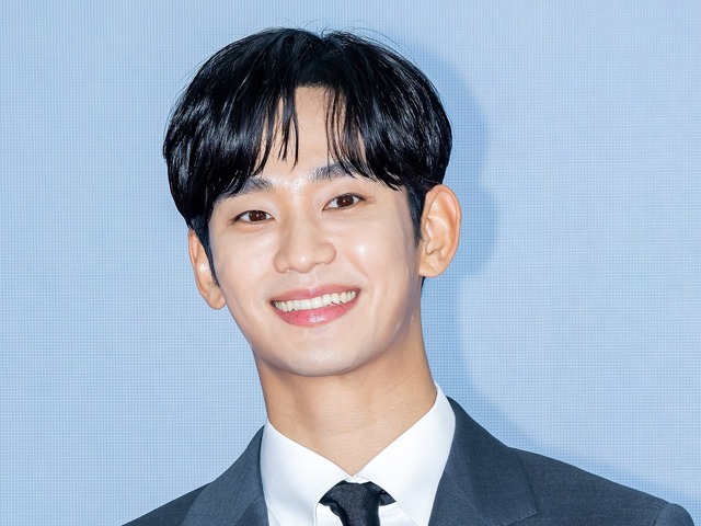 キム・スヒョン、道枝駿佑らとともに12月の「AAA 2026」出演決定　「TMA」に続き授賞式の舞台へ