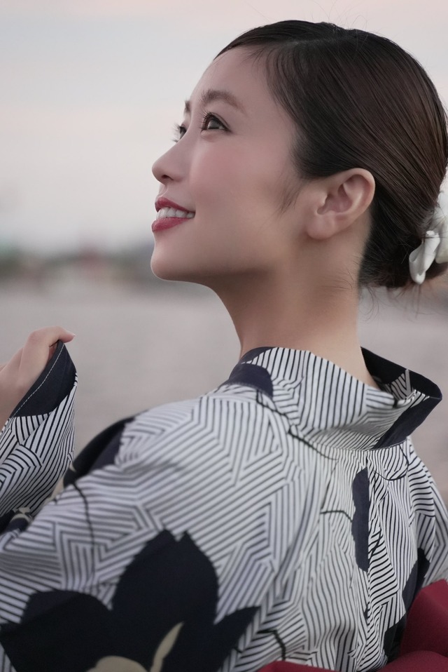 大原優乃、艶やかな浴衣姿に反響！故郷鹿児島の花火点灯式に参加！