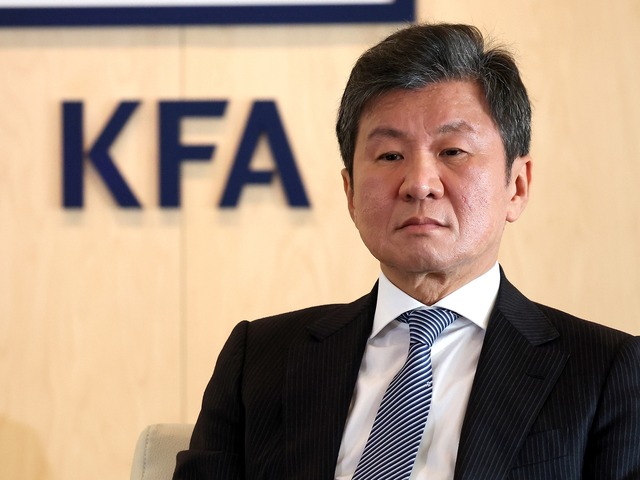 KFA前会長が警察で12時間の事情聴取、代表監督選任への不当介入は「まったくない」と明言