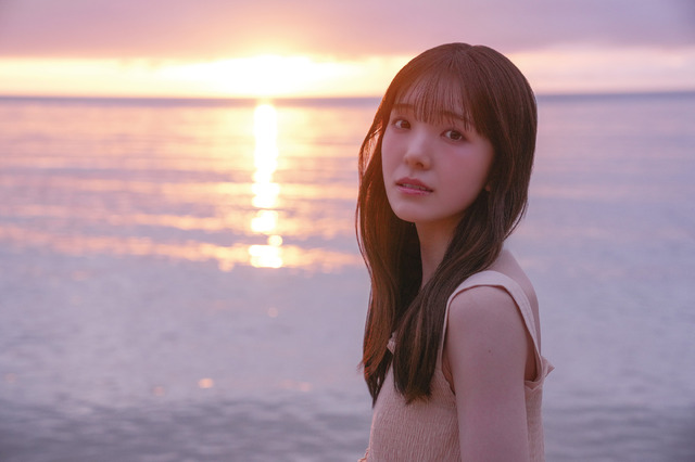 私立恵比寿中学 桜井えま1st写真集『あざと未満』©木村智哉/宝島社