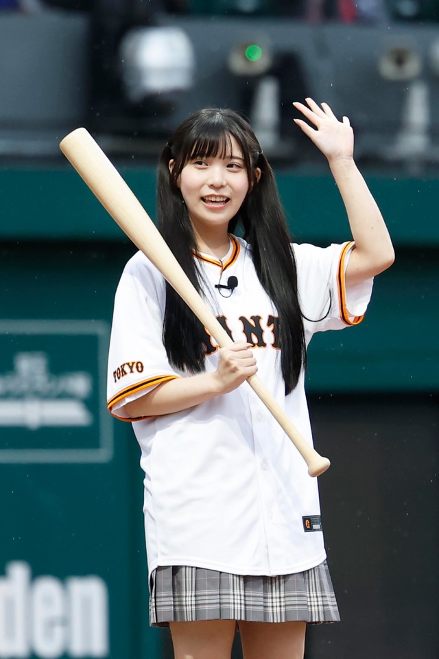 橘茉奈（提供　読売巨人軍　©YOMIURI GIANTS　©22/7 PROJECT）
