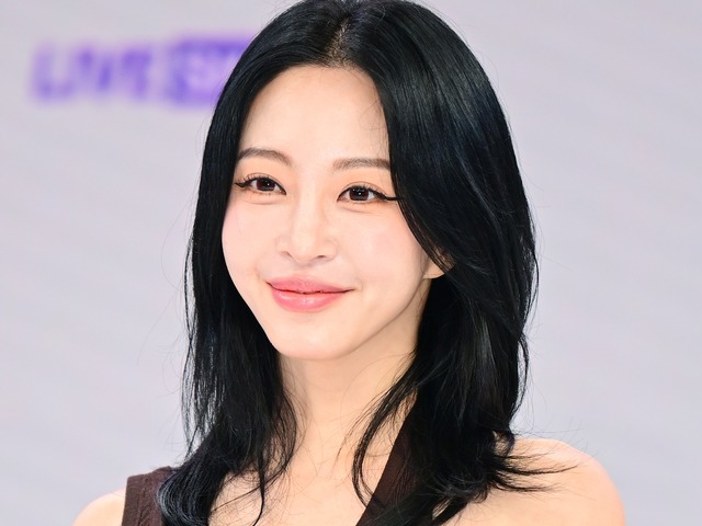 10歳下男性との結婚から2年…韓国女優（44）に突如“妊娠説”が浮上　きっかけは「育児漫画」