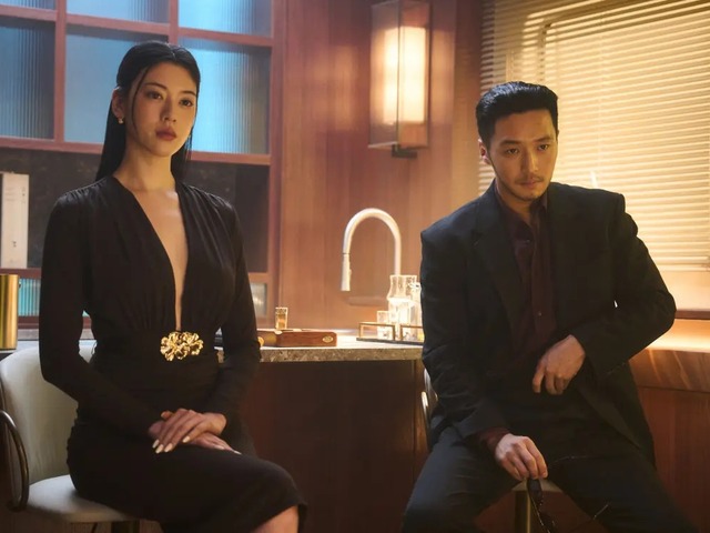 三吉彩花のベッドシーン「露出の程度を聞いたら“全部”と。カッコいい」『タチャ』最新作監督