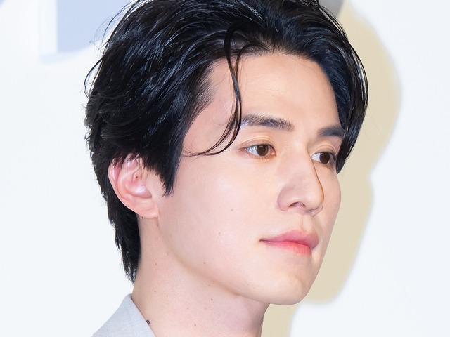 「イ・ドンウクのほうから告白…」『トッケビ』俳優との“交際”を信じた女性、約390万円の詐欺被害