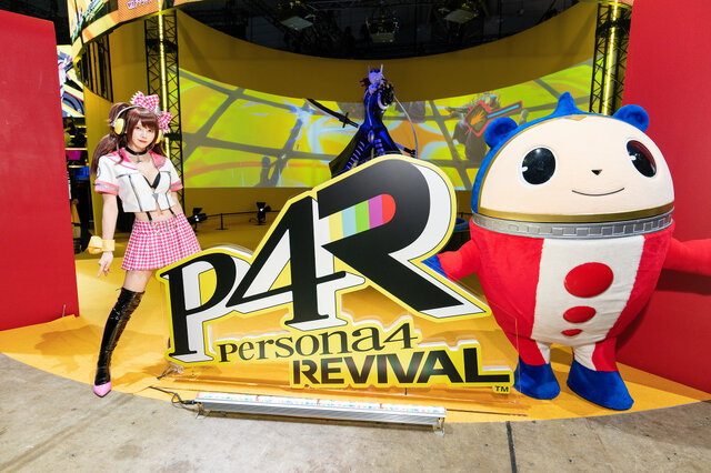久慈川りせ『ペルソナ４ リバイバル』／えなこ（X：@enako_cos）
