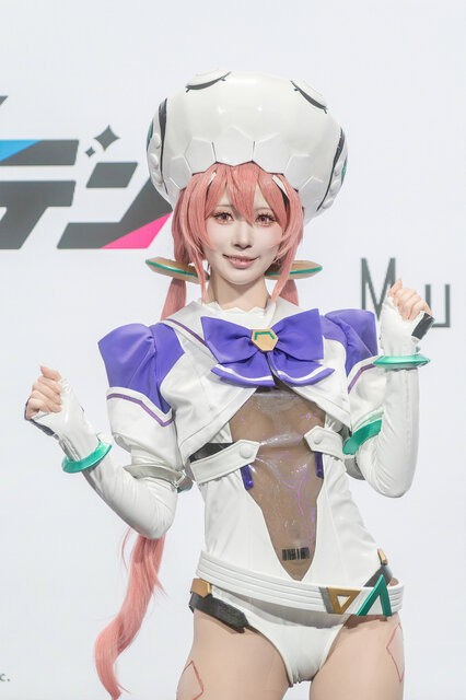 ピコ『マブラヴ ガールズガーデン』／月海つくね（X：@XaiabP）