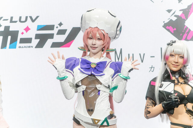ピコ『マブラヴ ガールズガーデン』／月海つくね（X：@XaiabP）