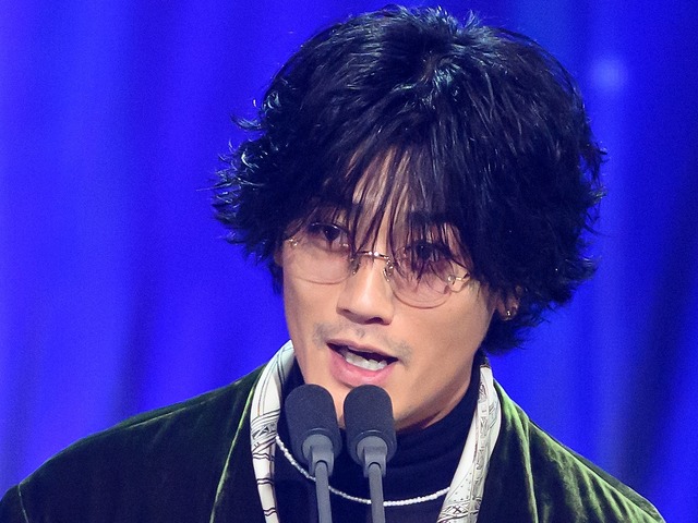 赤西仁が中村ゆりさん追悼…ソウルドラマアワード出席、『匿名の恋人たち』でアジアスター賞受賞