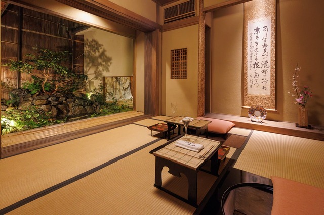 京都三条 箔の個室