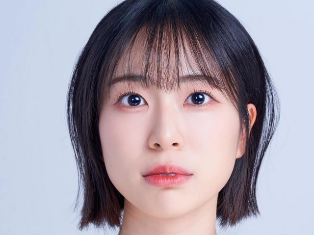 生きているのに死人として写真拡散…女優キム・ヒョニ、精神的苦痛訴える「無分別な共有は控えて」
