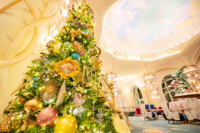 東京ディズニーシー・ファンタジースプリングスホテル 装飾イメージ (C)Disney