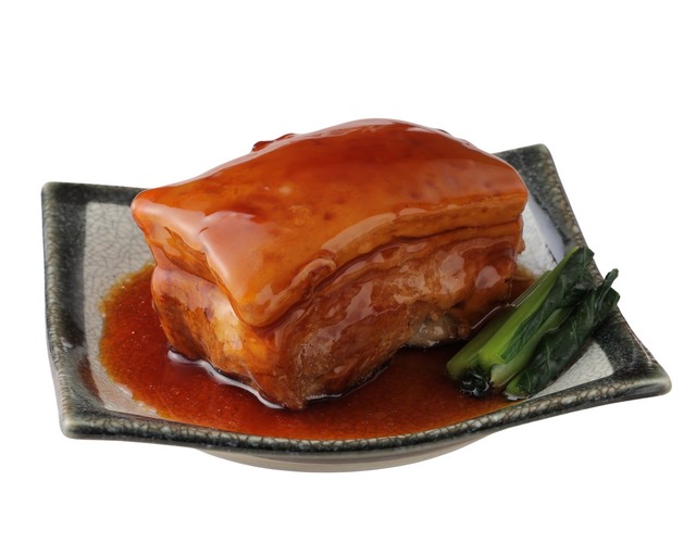東坡肉」680円（税込748円）