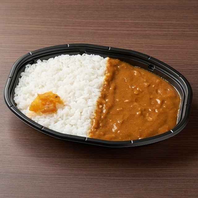 「30種類以上のスパイスが決め手のこだわりカレー」