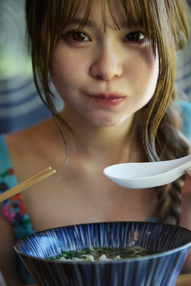 食事中のさくら