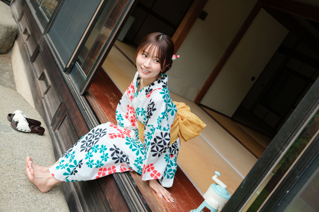 デジタル限定写真集 森脇梨々夏写真集『Lyrical Love -リリカル・ラブ-』