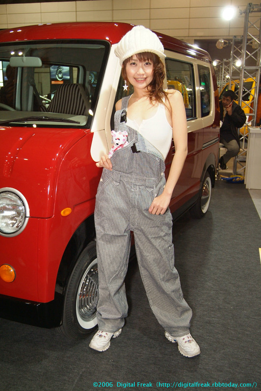 　東京オートサロン2006のコンパニオン写真集第16弾。