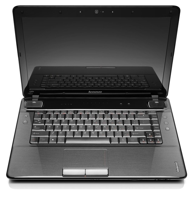 IdeaPad Y560p（正面）