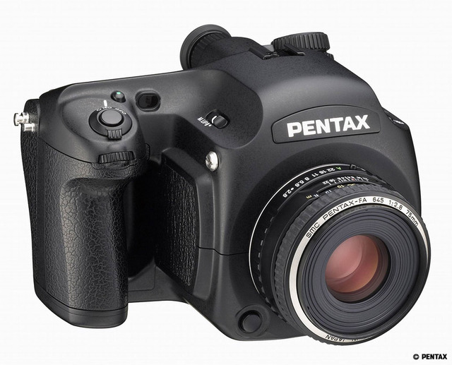 「PENTAX 645 Digital」（仮称）