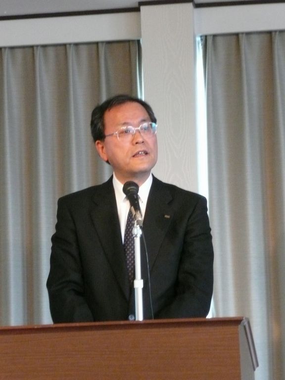 KDDI 代表取締役社長 田中孝司氏