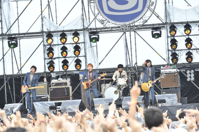 40組の国内アーティストが熱演！ SPACE SHOWER SWEET LOVE SHOWER 2011 