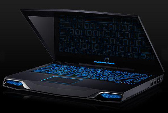 14型「ALIENWARE M14x」の光るキーボードのイメージ