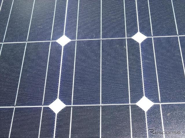 多結晶シリコン太陽電池セルはヒュンダイ製