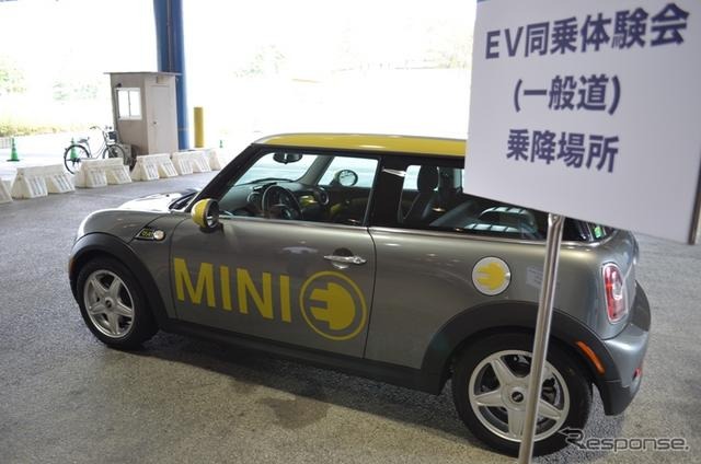 電気自動車開発技術展2011（EVEX）