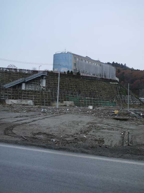 女川町の町立病院。一番最初に避難した場所でもある