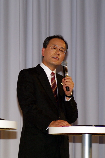 KDDIの田中孝司代表取締役社長