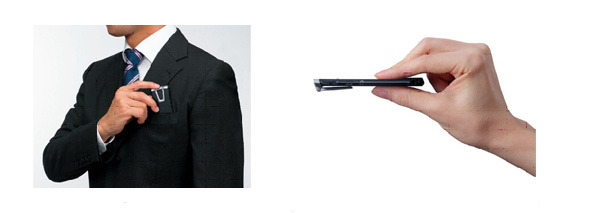 薄型ボディの「ICD-UX502」を胸ポケットにクリップで挟みこむイメージ