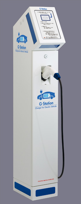 昨年6月にトヨタが発表した充電スタンド「G-Station」