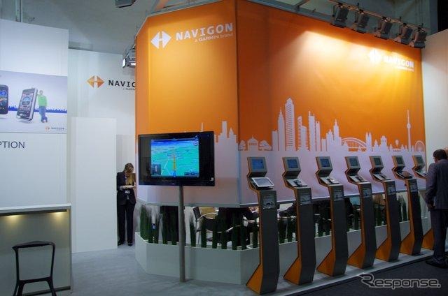 NAVIGONブース（MWC 12）