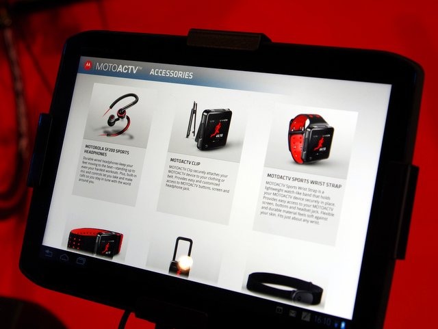 【MWC 2012 Vol.52（動画）】スポーツ×音楽でMotorola独自の価値観を追求……MOTOACTIV