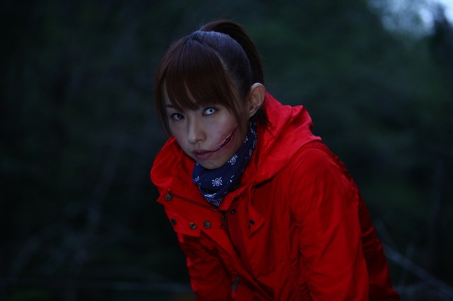 “口裂け”ハンターを演じる元SDN48の大堀恵