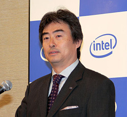 　米インテルは16日（現地時間）、2006年の決算を発表した。これを受け、日本法人のインテルは17日、都内で記者向けの懇親会を開催し、同社の吉田和正社長が2006年の決算報告および2007年の展望を語った。
