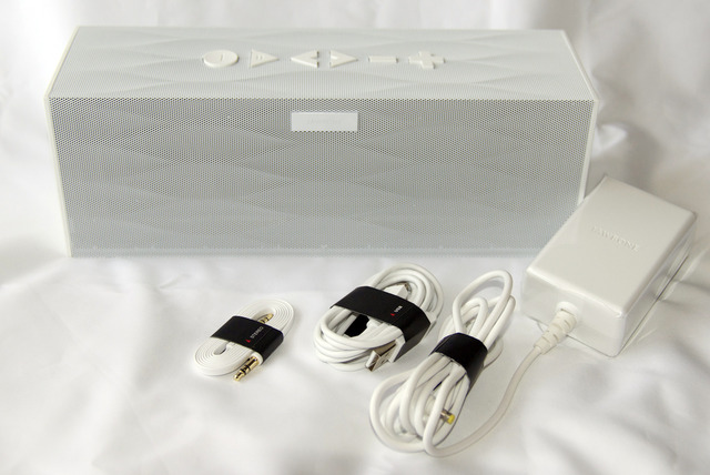 「Jawbone BIG JAMBOX」